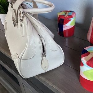 LOUIS VUITTON  BAG !